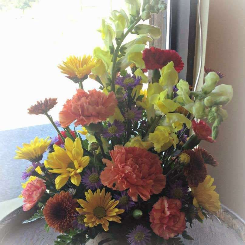 Landons Flowers | 10 N 7th St, Crisfield, MD 21817, USA | Phone: (410) 968-1555