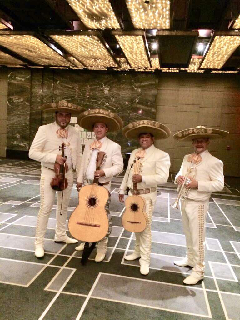 Mariachi los Aztecas, Serenatas,Cumpleaños y Todo Evento Social  | 209 SW 103rd Ct, Miami, FL 33174, USA | Phone: (786) 326-2189