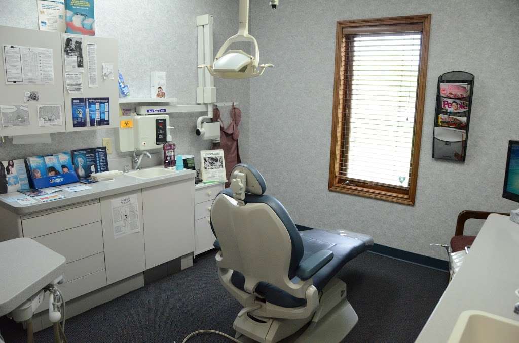 Campi Dentistry | 8025 Crawfordsville Rd, Indianapolis, IN 46214, USA | Phone: (317) 291-6575