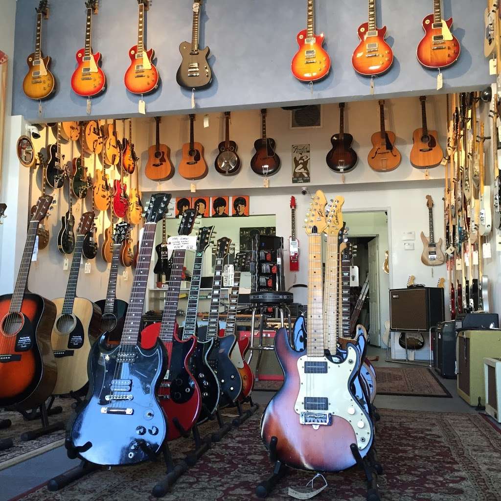 Imperial Vintage Guitars | 1118 W Magnolia Blvd, Burbank, CA 91506, USA | Phone: (818) 861-7218