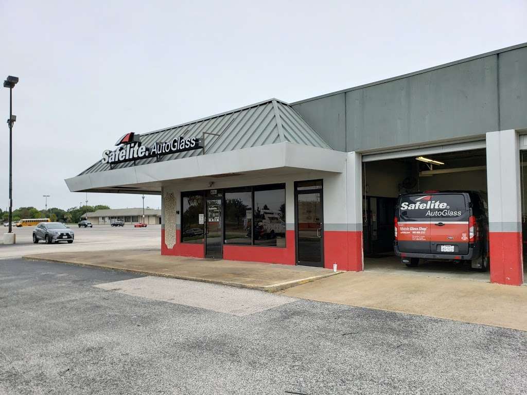 Safelite AutoGlass | 4110 Decker Dr, Baytown, TX 77520, USA | Phone: (877) 664-8932