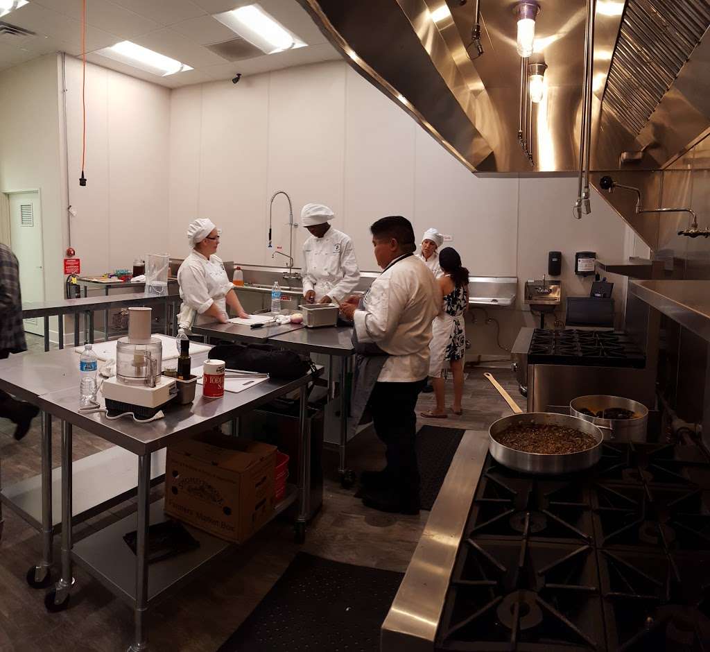 My Foodie Kitchen | 1423 Cuyamaca St, El Cajon, CA 92020, USA | Phone: (858) 859-2433