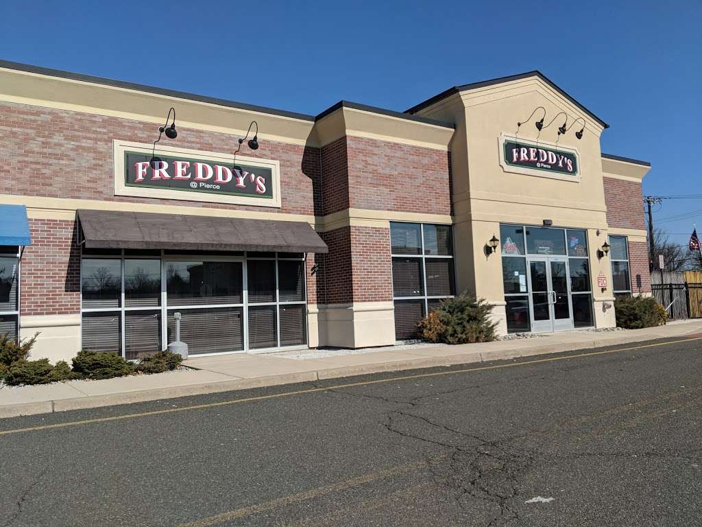 Freddys at Pierce | 149 Pierce St, Somerset, NJ 08873, USA | Phone: (732) 356-3334