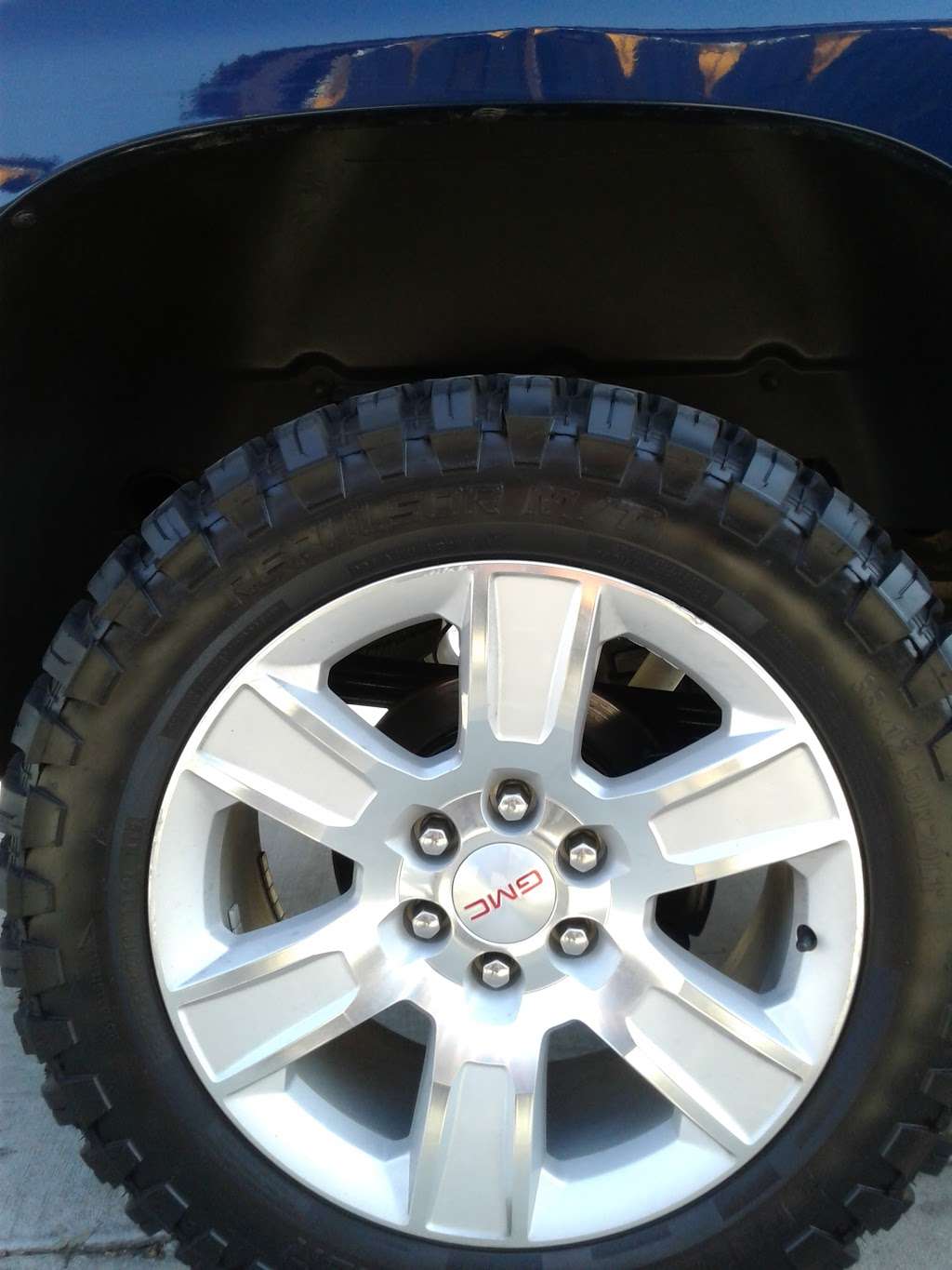 Bloomington Tires | 10962 Cedar Ave, Bloomington, CA 92316, USA | Phone: (909) 961-2336