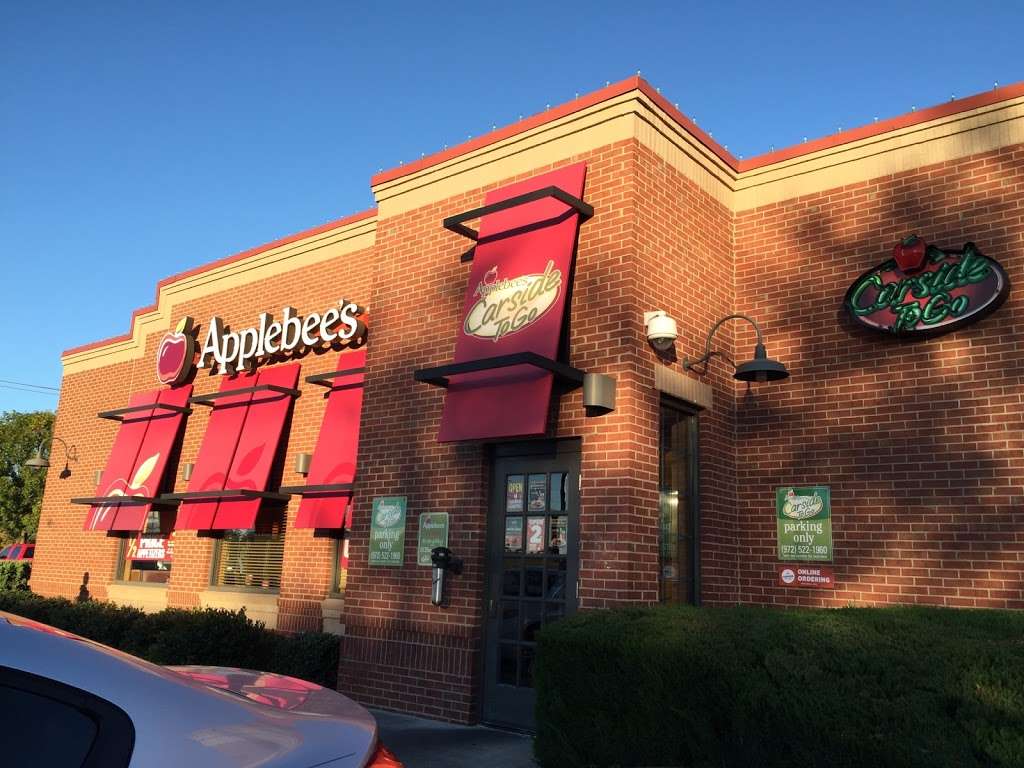 Applebees Grill + Bar | 2415 I-20, Grand Prairie, TX 75052, USA | Phone: (972) 522-1960