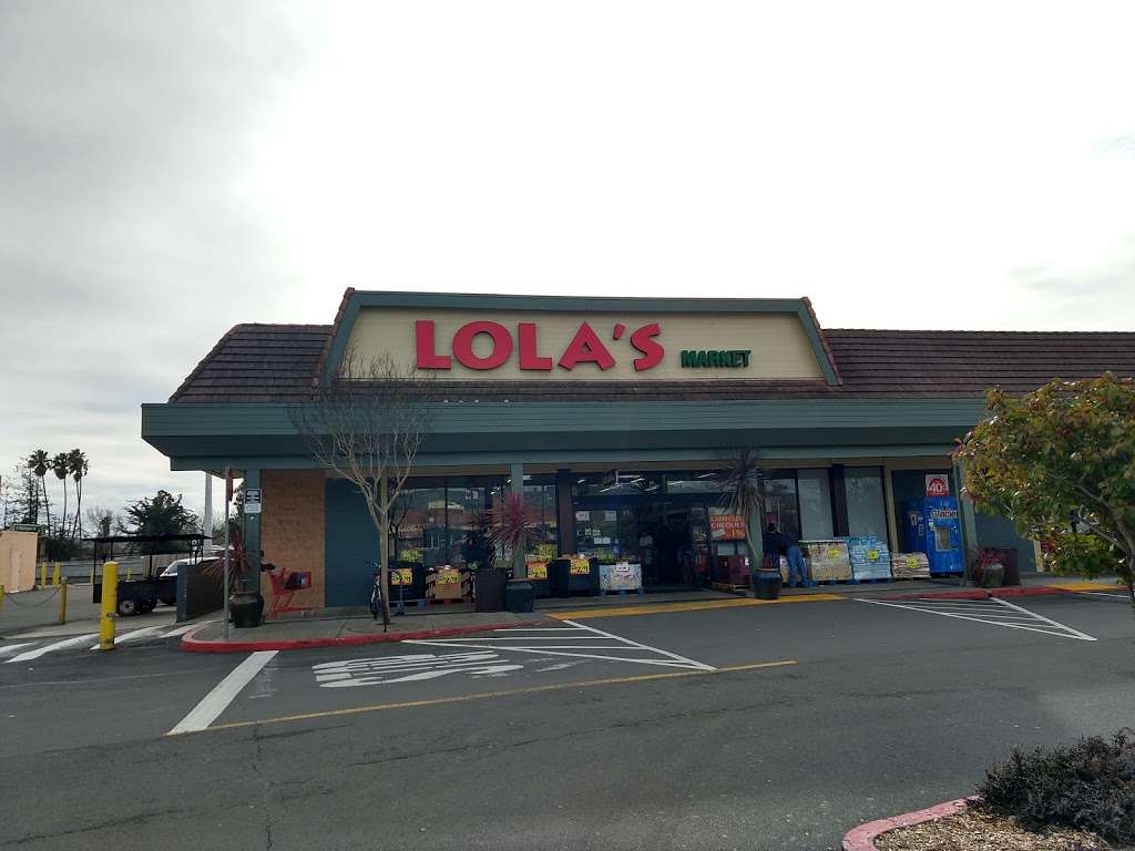 Lola´s Market | 241 N McDowell Blvd, Petaluma, CA 94954, USA | Phone: (707) 762-2112