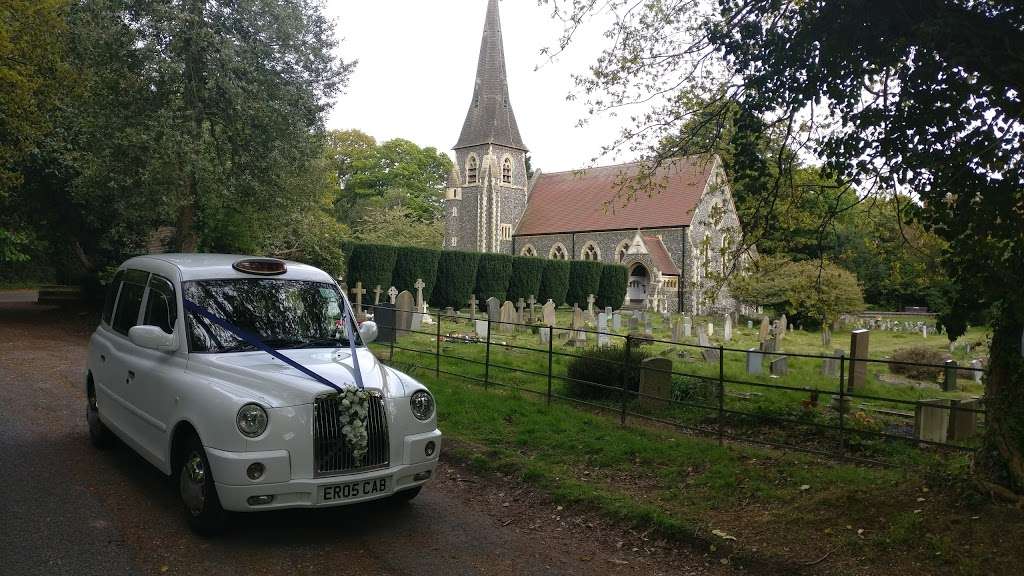 Saint Pauls Church of England (Bentley Common) | 28 Mores Ln, Brentwood CM14 5RZ, UK