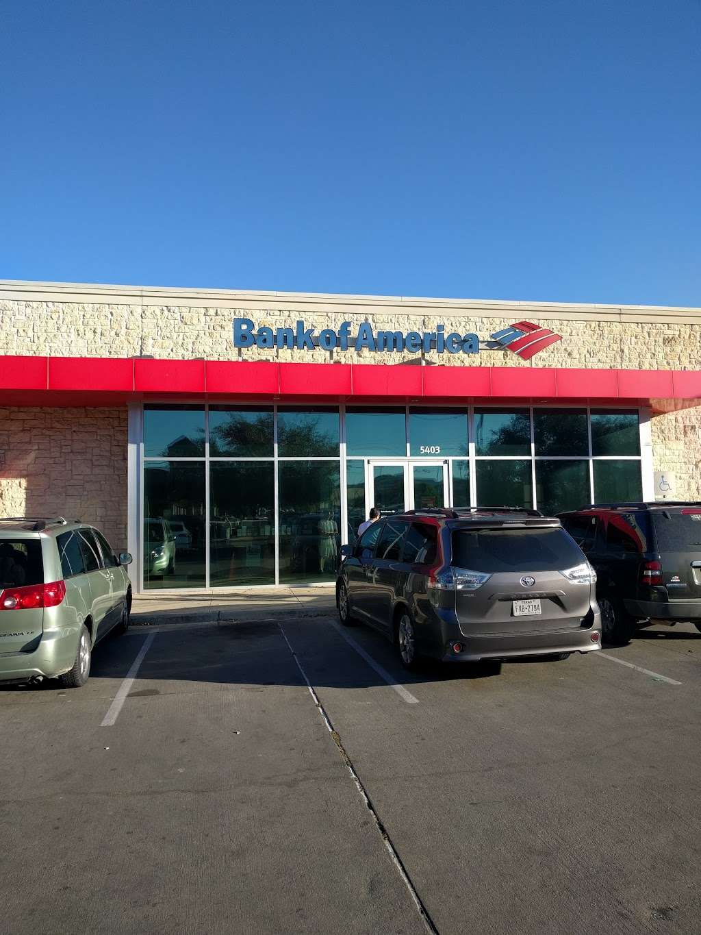 Bank of America Financial Center | 5403 De Zavala Rd, San Antonio, TX 78249, USA | Phone: (210) 561-3350