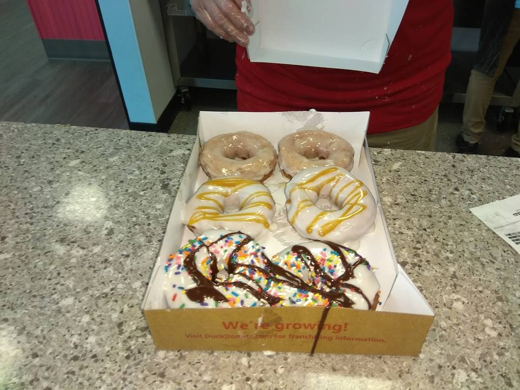 Duck Donuts - Heron Village | 11703 Eastchester Dr, Huebner Road STE 113, High Point, NC 27265, USA | Phone: (336) 804-5571