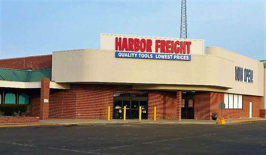 Harbor Freight Tools | 108 Village Square A, Bradley, IL 60915, USA | Phone: (815) 935-2058