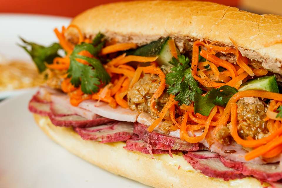 Bun You Banh Mi | 18333 Egret Bay Blvd #135, Houston, TX 77058, USA | Phone: (281) 957-9659