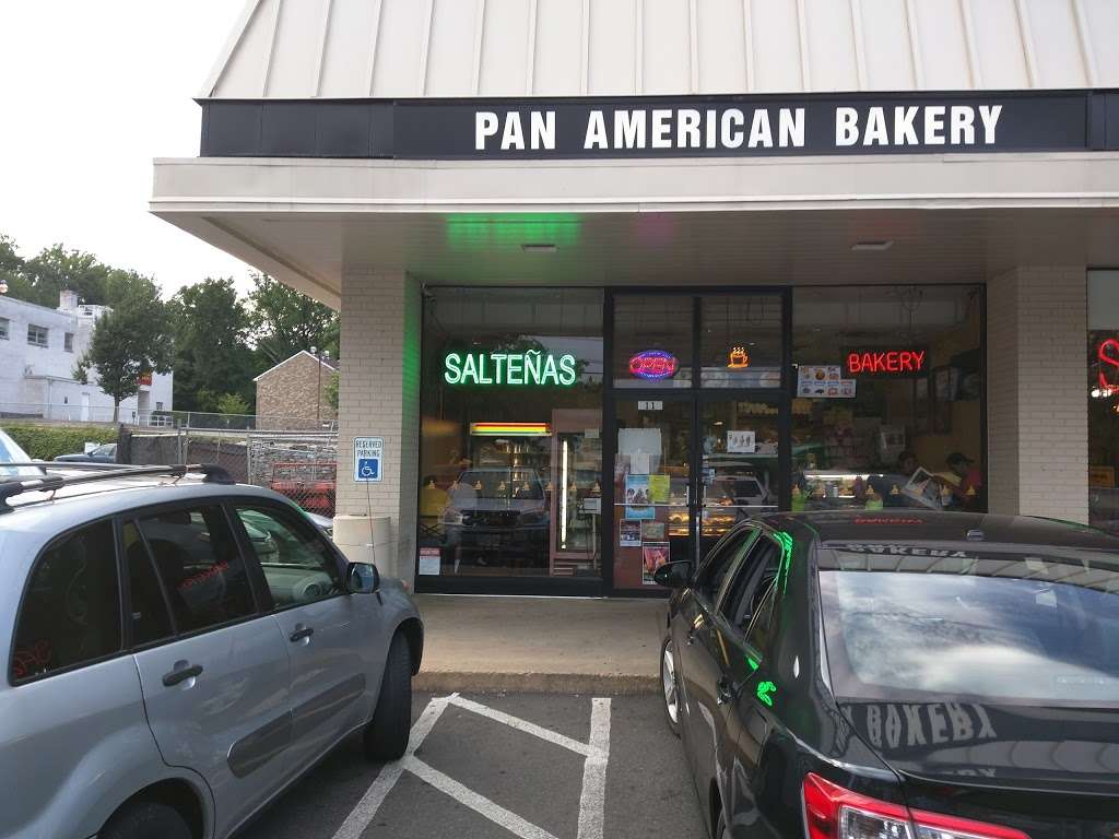 Pan American Bakery | 4113 Columbia Pike, Arlington, VA 22204, USA | Phone: (703) 271-1113