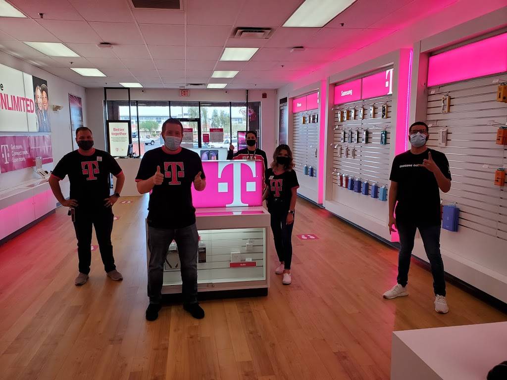 T-Mobile | 2765 N Scottsdale Rd Ste 109, Scottsdale, AZ 85257 | Phone: (480) 376-0681