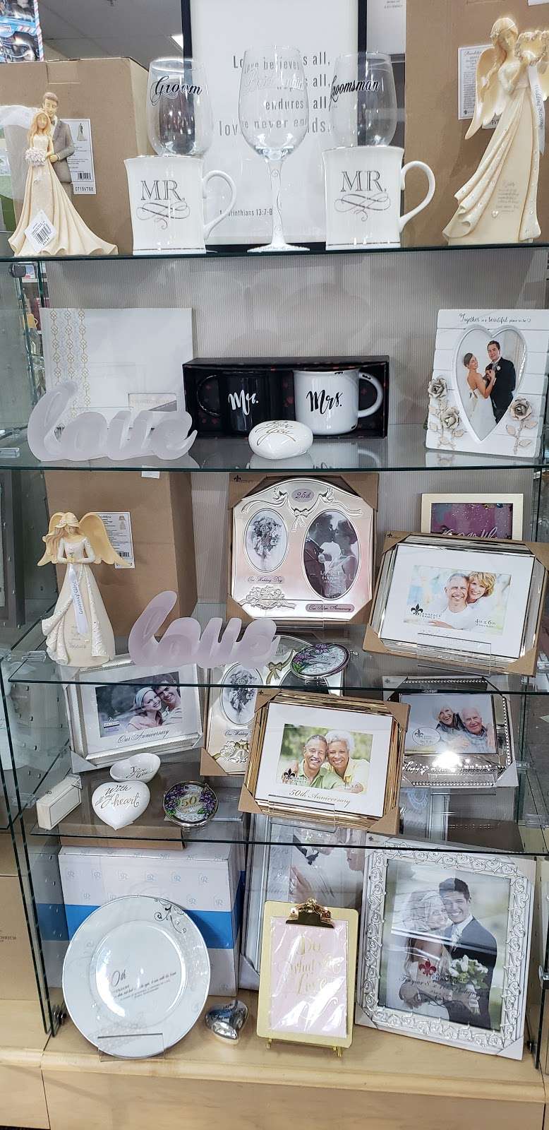 Barbaras Hallmark Shop | 4350 Las Positas Rd Plaza 580 Shopping Center, Livermore, CA 94551, USA | Phone: (925) 449-2040