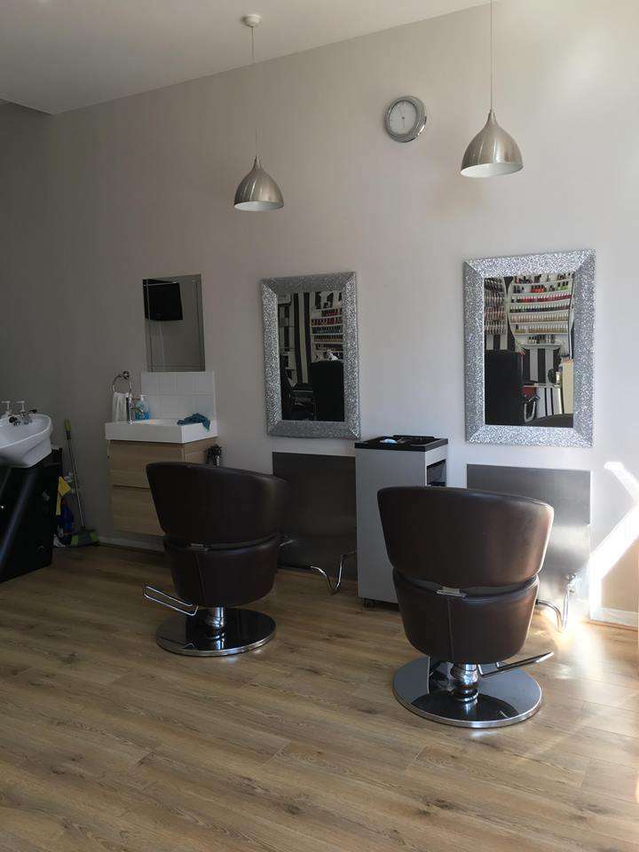 Camborne Nails | 3 Camborne Ave, Romford RM3 8RH, UK | Phone: 01708 342300