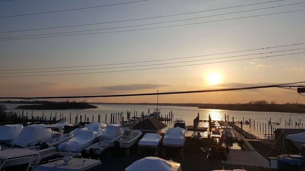 Surfside Marina | 1306 Ocean Ave, Sea Bright, NJ 07760, USA | Phone: (732) 842-0844