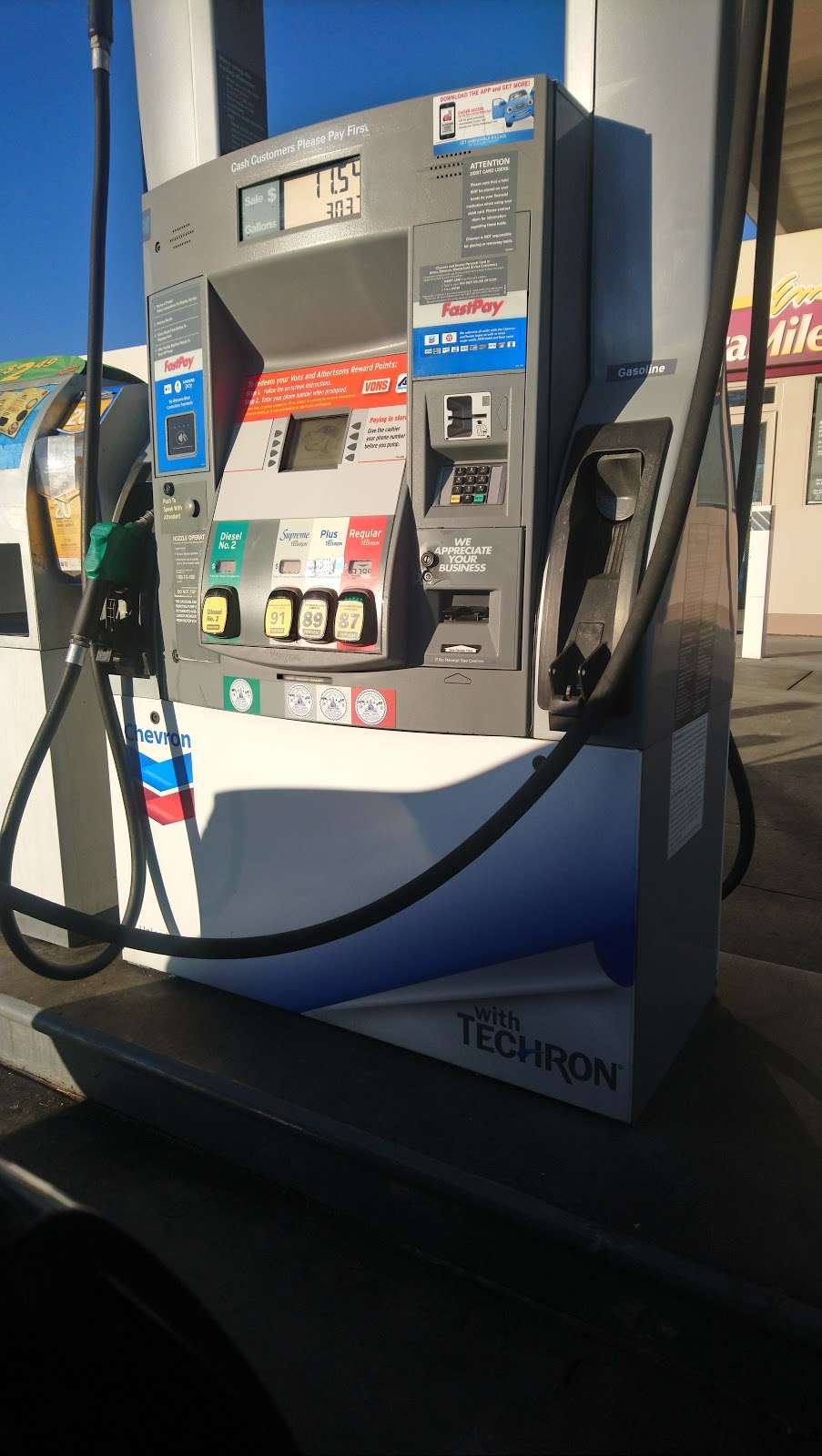 Chevron | 428 S Redlands Ave, Perris, CA 92570, USA | Phone: (951) 940-9690