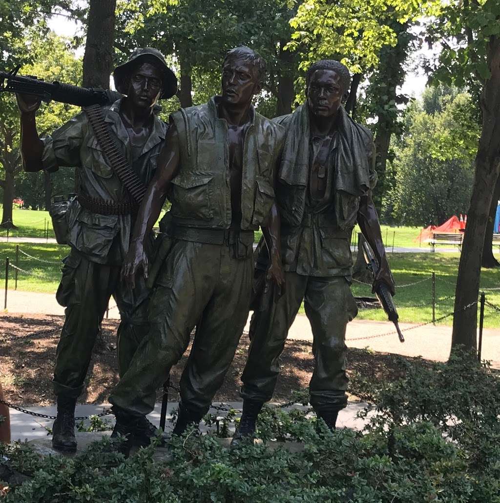 Three Servicemen Statue | Washington, DC 20024, USA