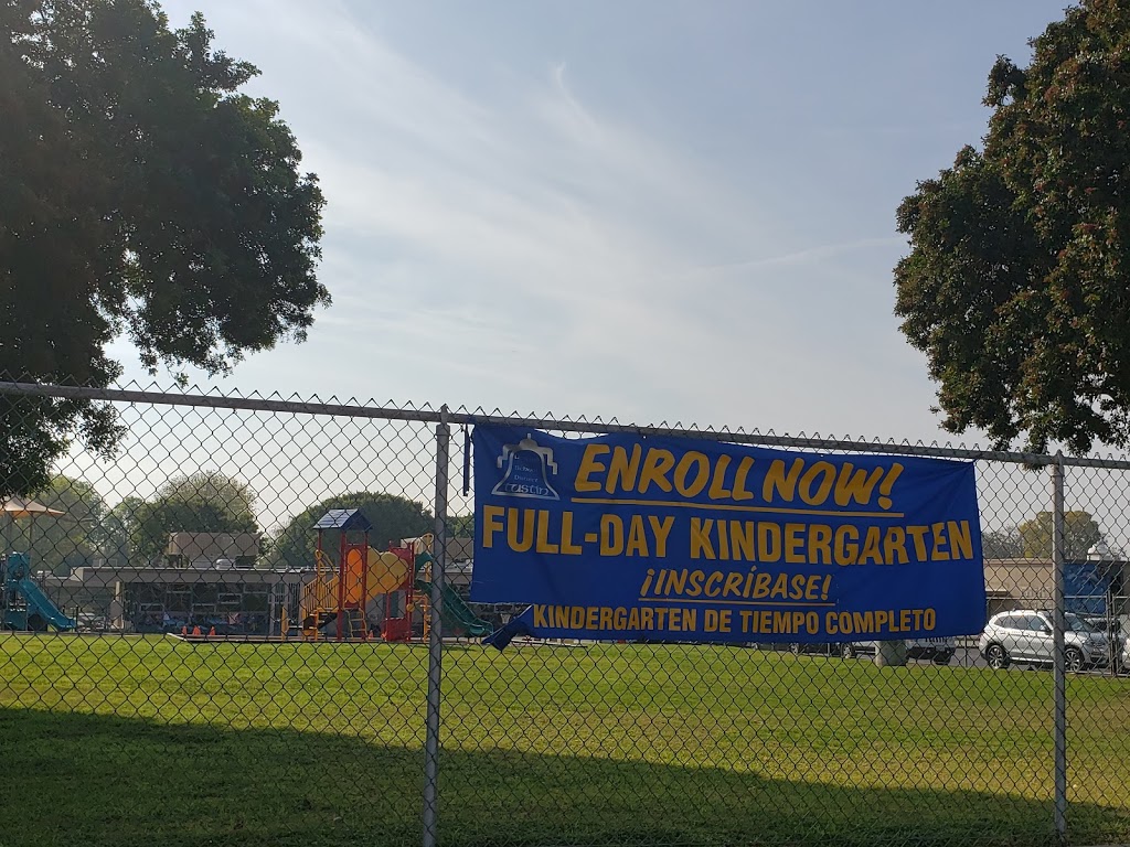 Guin Foss Elementary School | 18492 Vanderlip Ave, Santa Ana, CA 92705, USA | Phone: (714) 730-7552