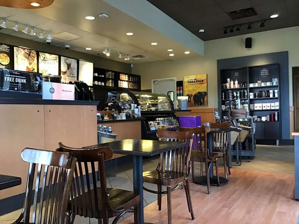 Starbucks | 505 W Golf Rd, Schaumburg, IL 60195, USA | Phone: (847) 490-9831