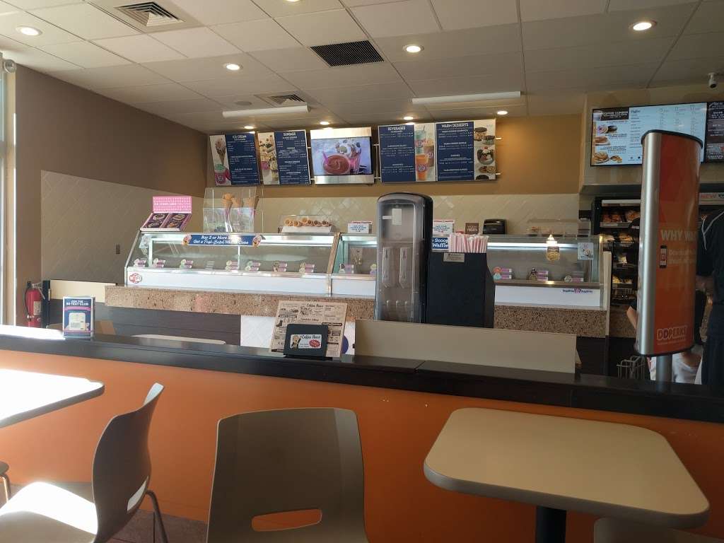 Dunkin | 842 Williamson Rd, Mooresville, NC 28117, USA | Phone: (704) 660-5548