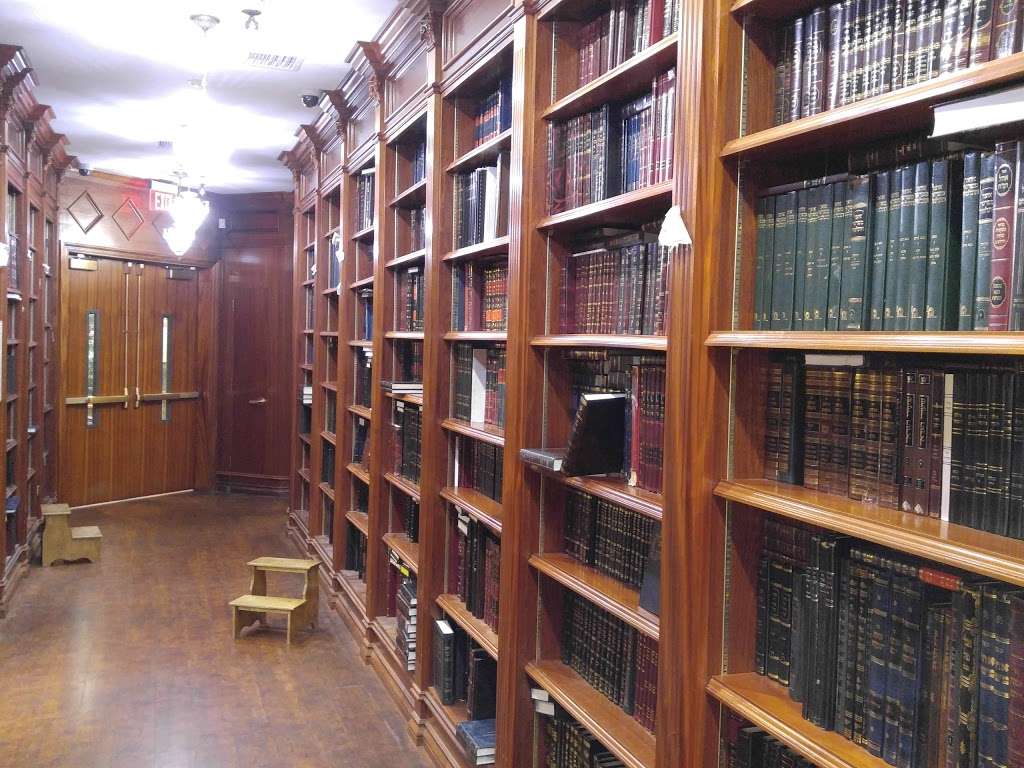 Kollel Ner Avrohom | 104 Arbutus Dr, Lakewood, NJ 08701, USA