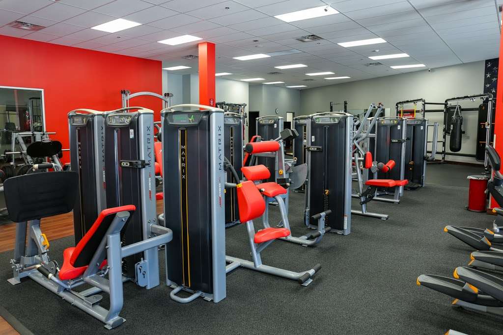 Snap Fitness | 19233 Golden Valley Rd, Santa Clarita, CA 91321, USA | Phone: (661) 424-2700