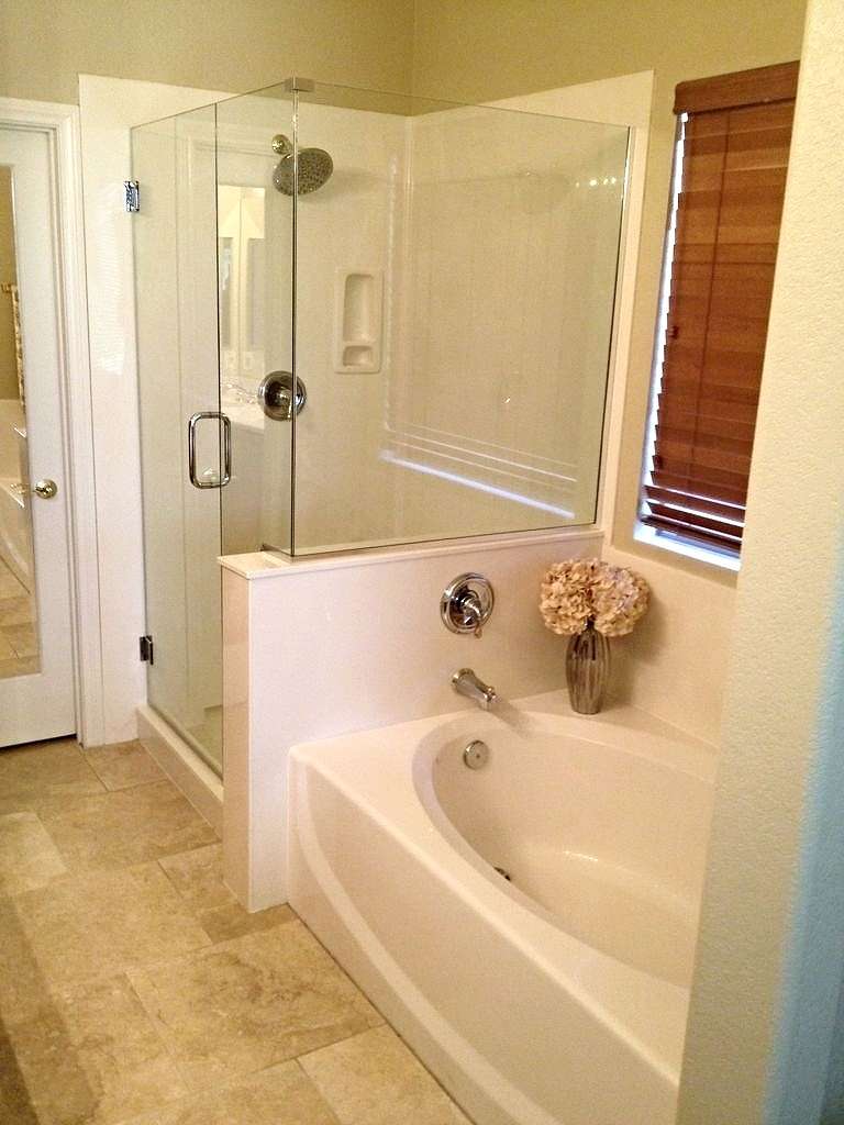 Kera Bath & Shower | 2813 E Alexander Rd, North Las Vegas, NV 89030, USA | Phone: (702) 643-7046