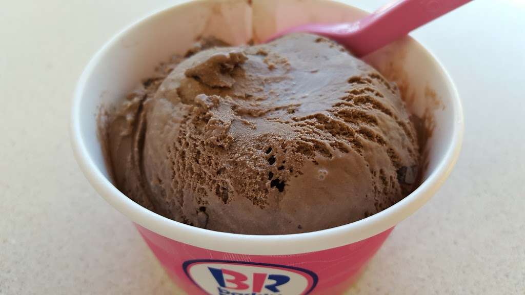 Baskin-Robbins | 12540 South St, Cerritos, CA 90703, USA | Phone: (562) 924-0656