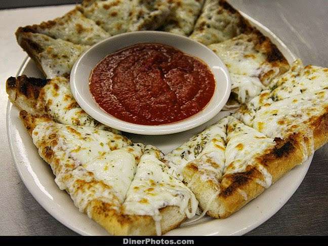 Papas Pizza Place | 8258 Janes Ave, Woodridge, IL 60517 | Phone: (630) 985-0101