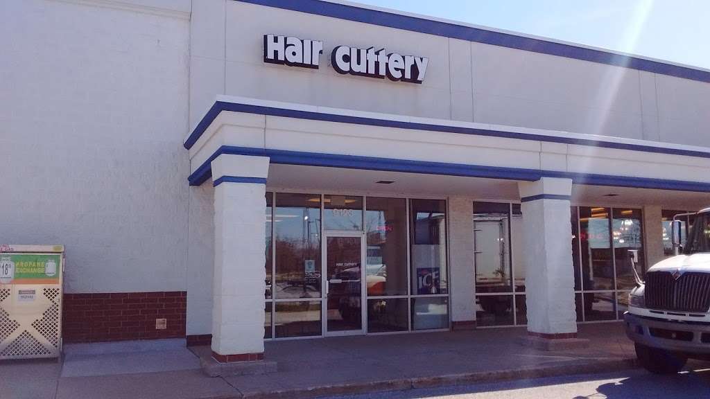 Hair Cuttery | 9123 Taft St, Merrillville, IN 46410, USA | Phone: (219) 769-9695
