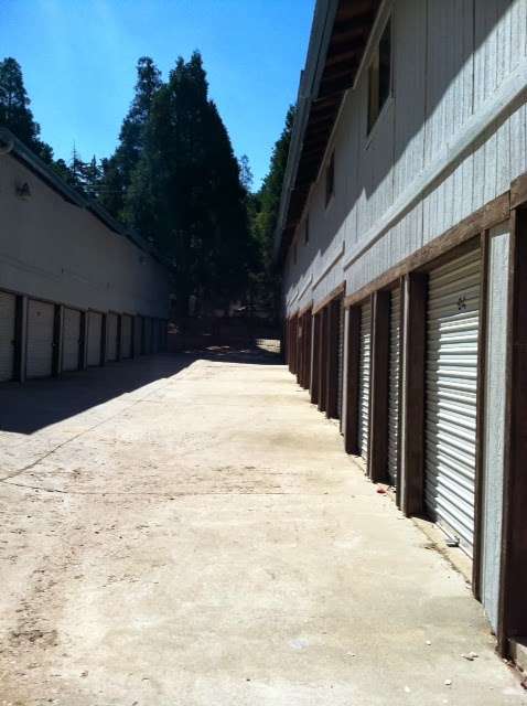 Dart Canyon Storage | 148 S Dart Canyon Rd, Crestline, CA 92325 | Phone: (909) 338-5124