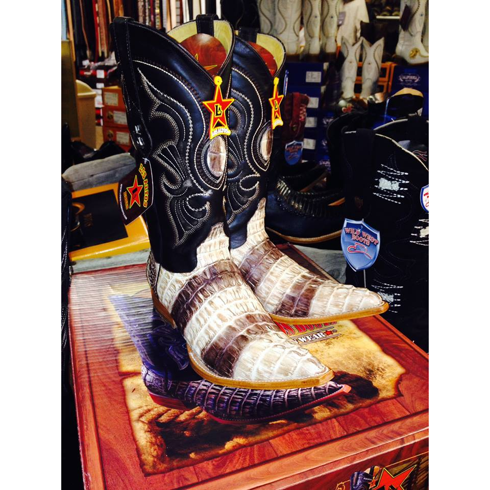 Gavanas Western Wear | 2130 Main St #14, Longmont, CO 80501, USA | Phone: (303) 682-3279