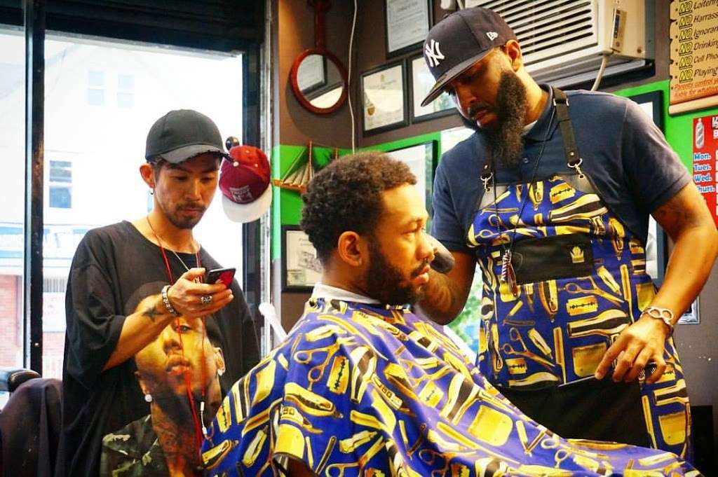 Kold Kutz Barbershop | 246-14 Francis Lewis Blvd, Rosedale, NY 11422, USA | Phone: (718) 527-1200