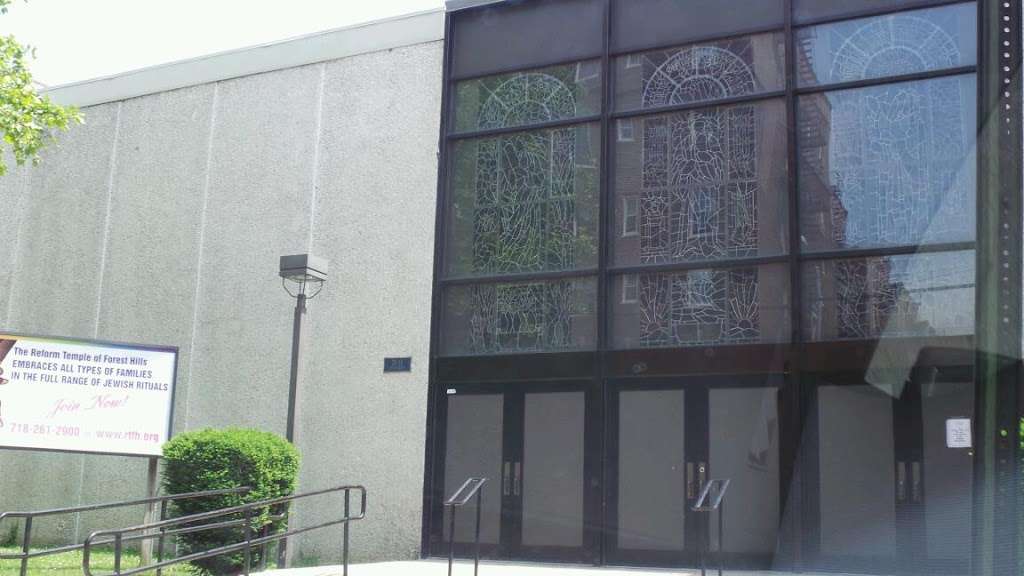 The Reform Temple of Forest Hills | 71-11 112th St, Forest Hills, NY 11375, USA | Phone: (718) 261-2900