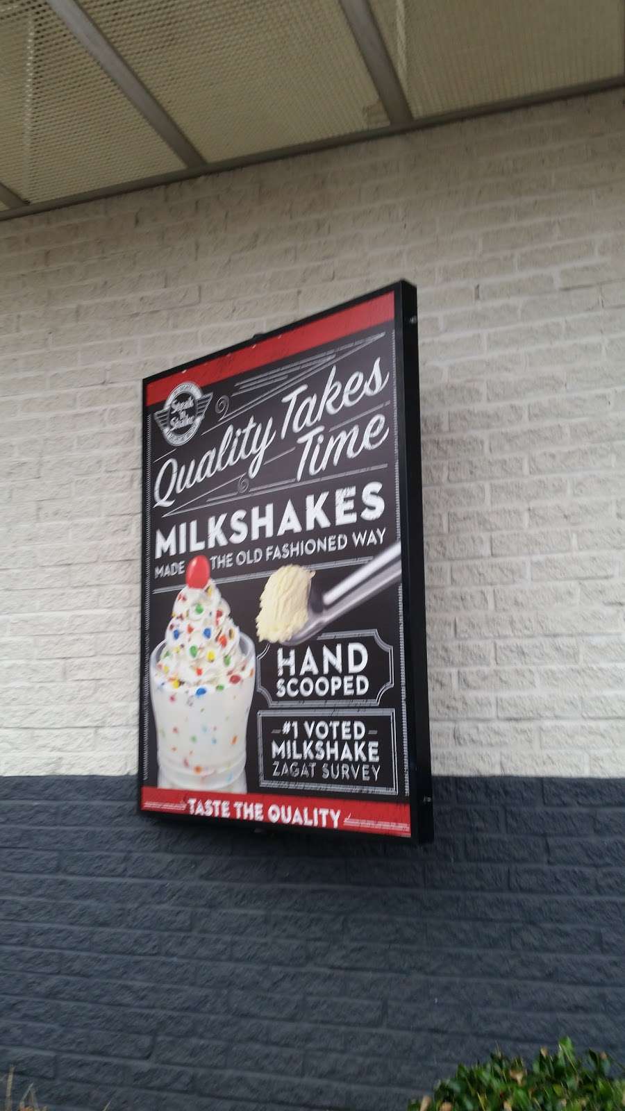 Steak n Shake (Temporarily Closed) | 2205 E Grapevine Mills Cir, Grapevine, TX 76051, USA