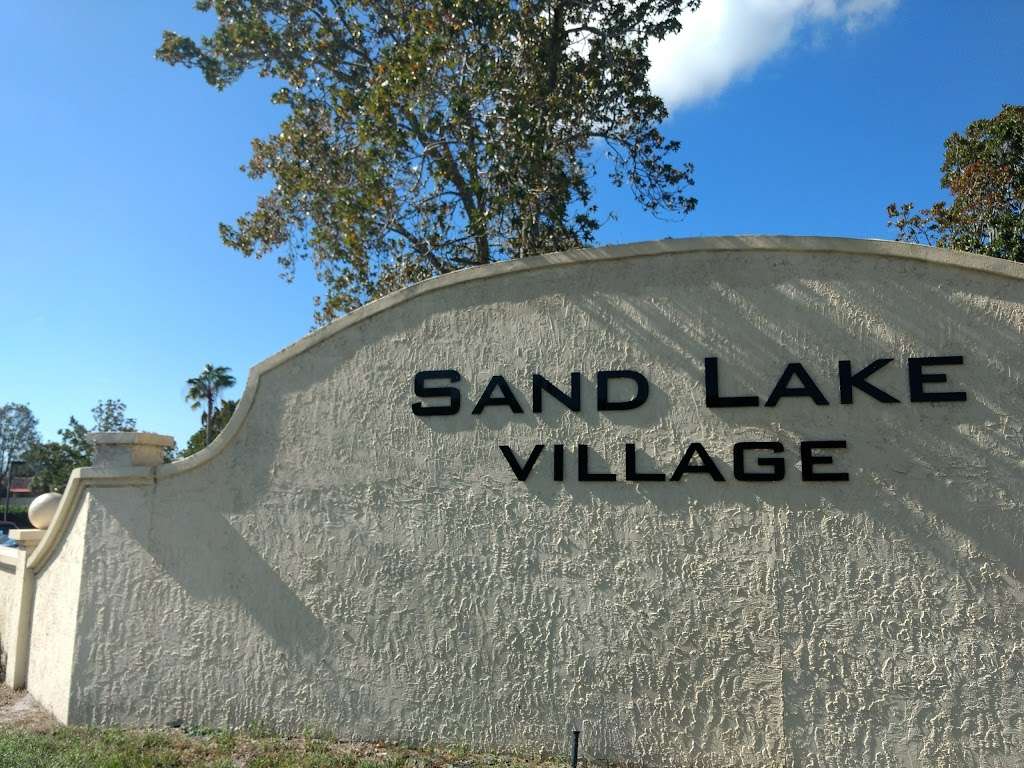 Sandlake Townhomes | 10200 Turkey Lake Rd, Orlando, FL 32819 | Phone: (407) 902-8950