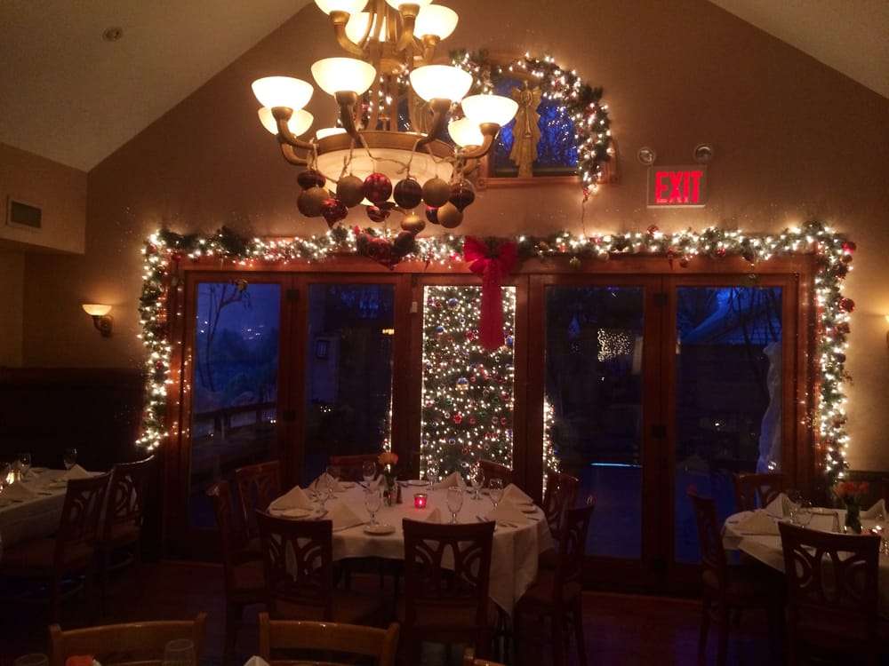 Crabtrees | 226 Jericho Turnpike, Floral Park, NY 11001, USA | Phone: (516) 326-7769