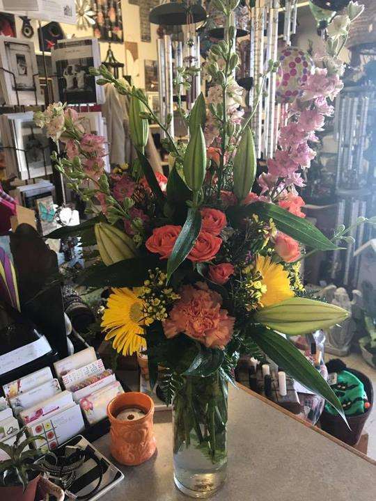 Main Street Floral & Gifts | 119 Main St, North Judson, IN 46366, USA | Phone: (574) 896-5797