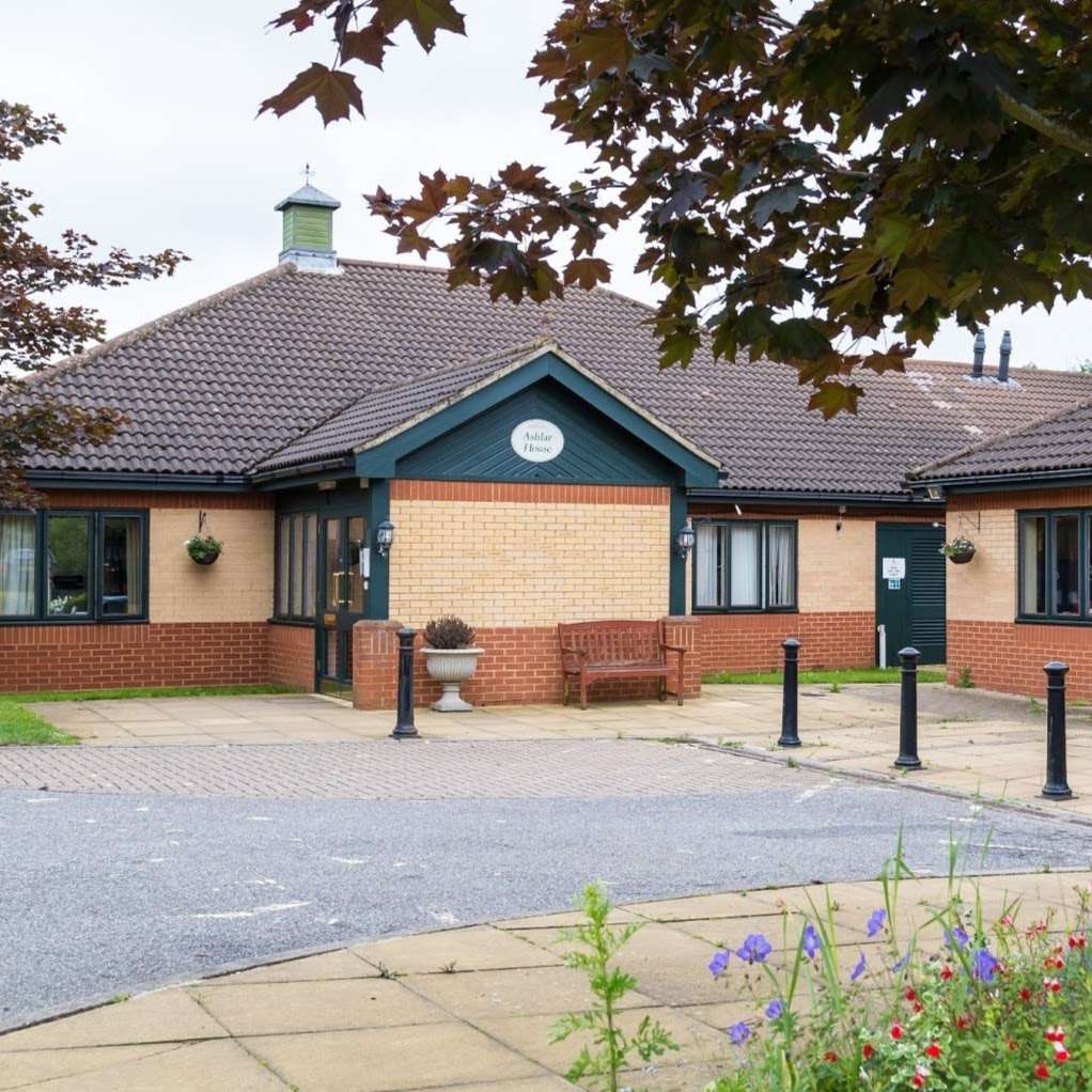 Barchester - Ashlar House Care Home | Near St Margarets Hospital, Epping CM16 6TY, UK | Phone: 01992 570691