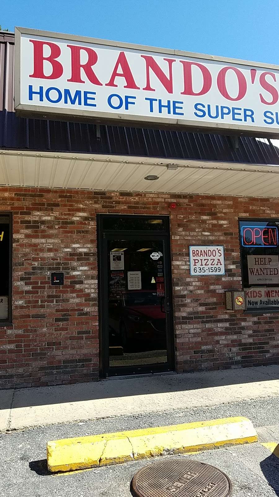 Brandos Pizza & Subs | 116 Bridge St, Pelham, NH 03076, USA | Phone: (603) 635-1599