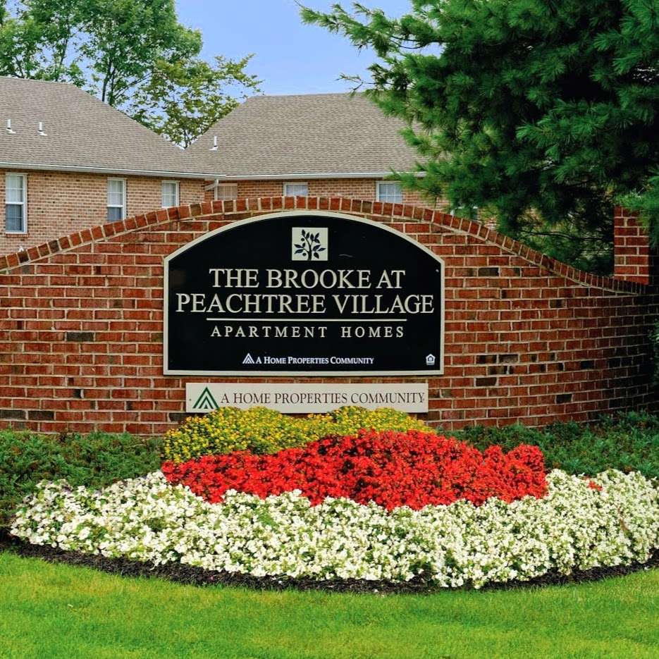 The Brooke at Peachtree Village | 1988 Presidential Dr, Whitehall, PA 18052, USA | Phone: (610) 799-4310