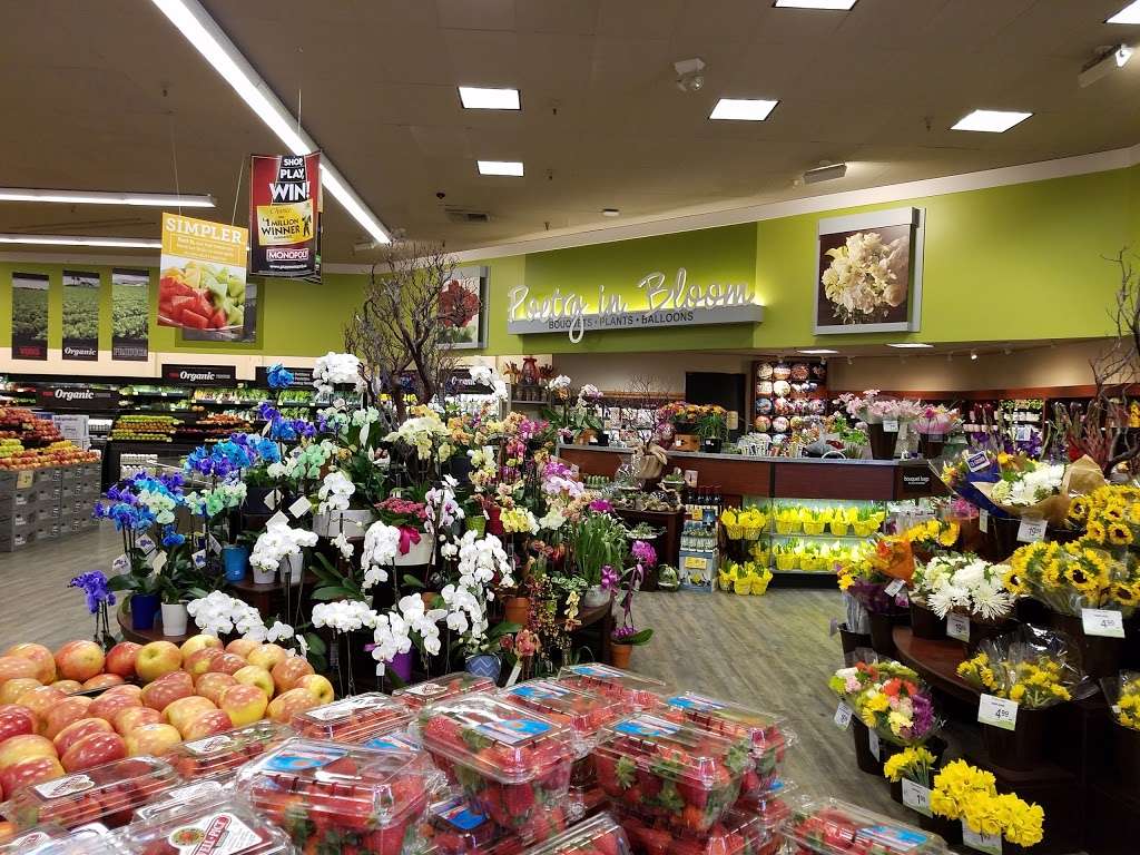 Vons | 8310 Mira Mesa Blvd, San Diego, CA 92126, USA | Phone: (858) 271-4830