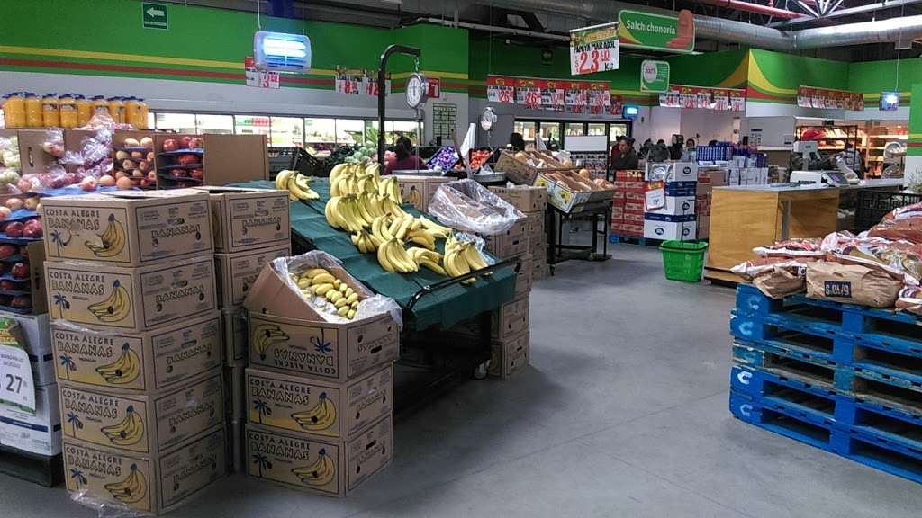 Bodega Aurrera Jibarito | México, Flores Magón 3610, Flores Magon, 22206 Tijuana, B.C., Mexico | Phone: 664 975 0654