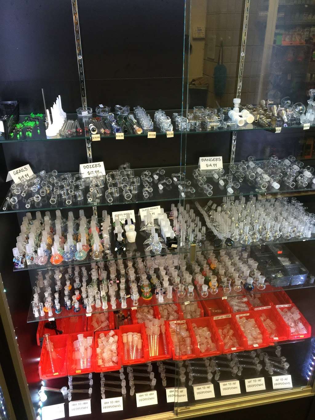 Vape City Smoke Shop | 306 Winthrop St Unit 6, Taunton, MA 02780, USA | Phone: (508) 386-2421