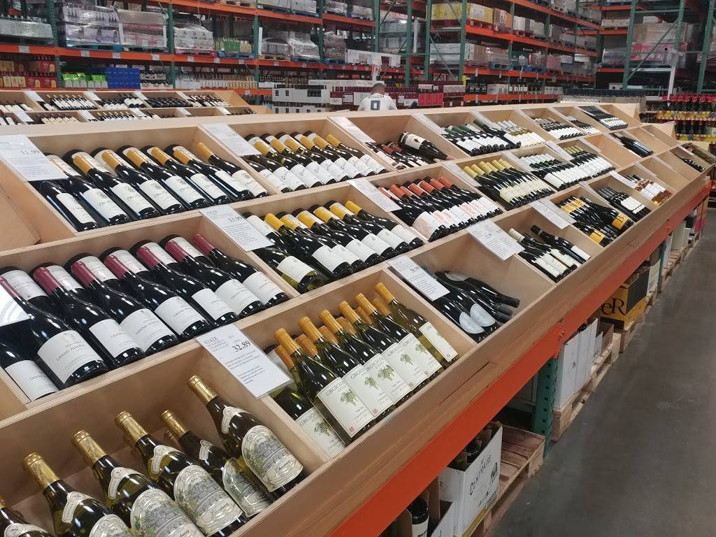 Costco Wholesale | 4401 4th Ave S, Seattle, WA 98134, USA | Phone: (206) 622-3136