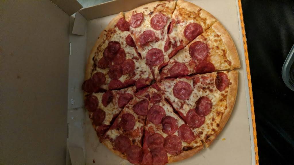 Little Caesars Pizza | 340 Howdershell Rd, Florissant, MO 63031, USA | Phone: (314) 839-9555