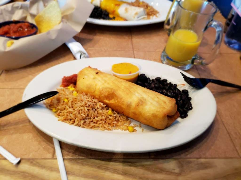 On The Border Mexican Grill & Cantina | 9000 Airport Blvd, Orlando, FL 32827, USA | Phone: (407) 825-2922