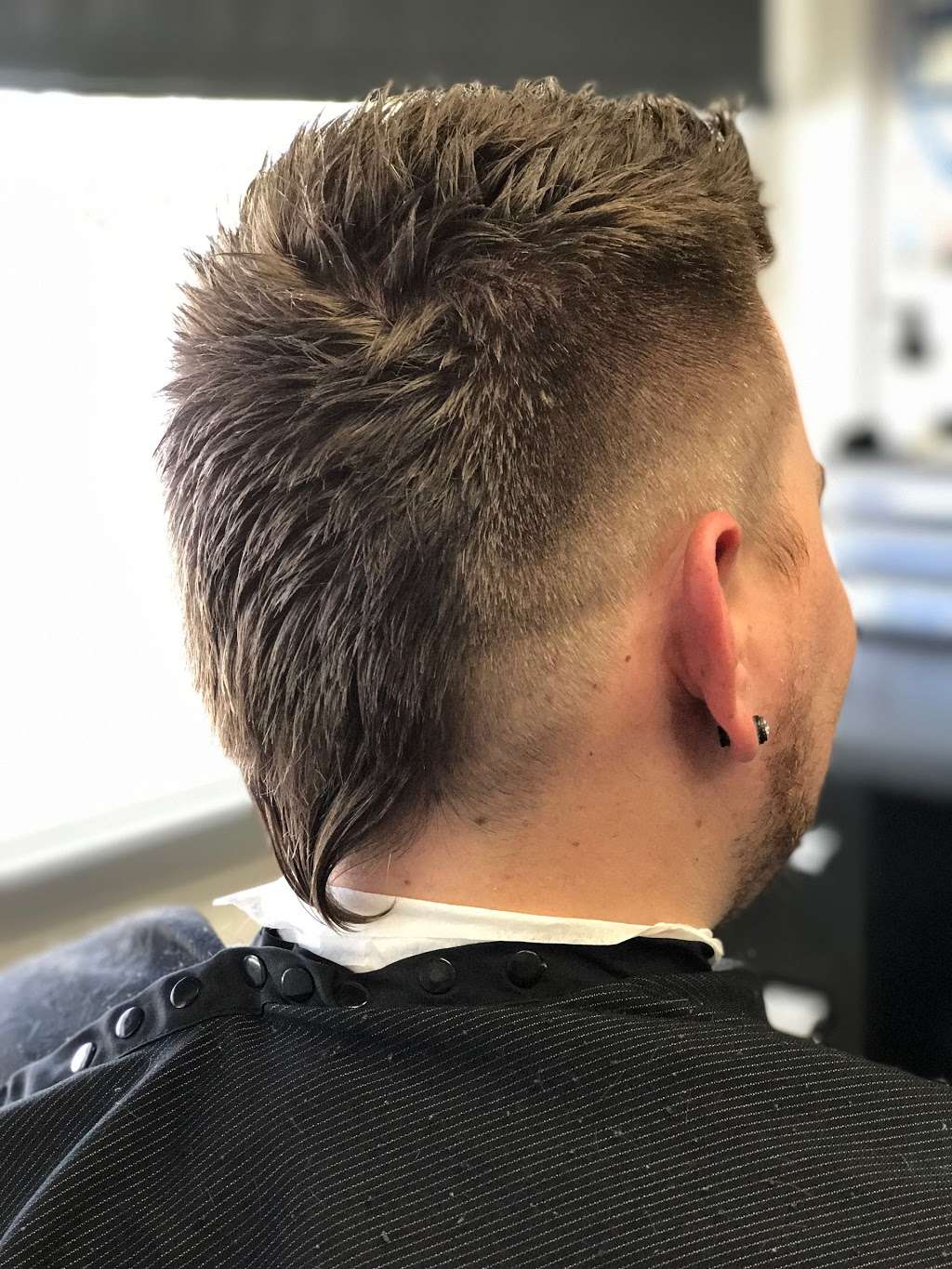 Barber Jeffrey Pledger | 142 S Orchard Ave, Vacaville, CA 95688, USA | Phone: (707) 359-4142