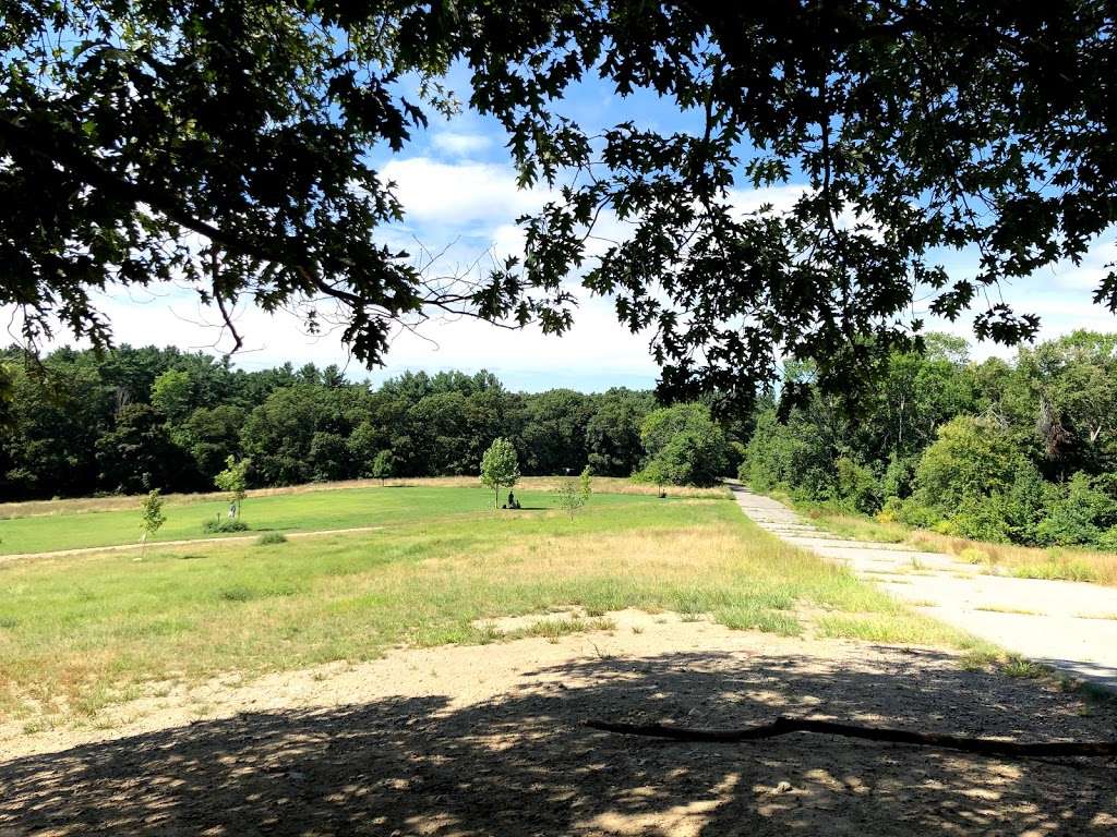 Sheepfold Dog Park | Fells Path, Stoneham, MA 02180 | Phone: (617) 727-1199 ext. 406